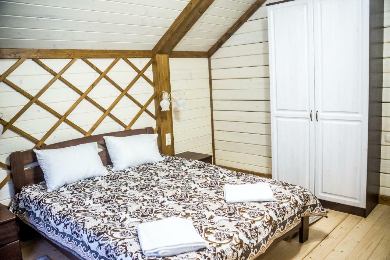 Еліт Версаль Villa Khmil'nyk Ngoại thất bức ảnh