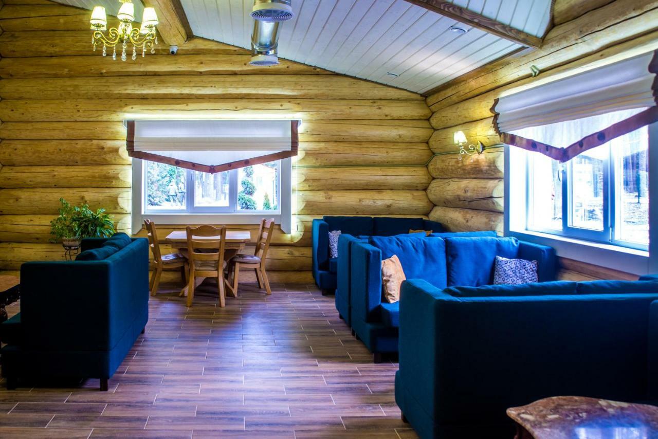 Еліт Версаль Villa Khmil'nyk Ngoại thất bức ảnh